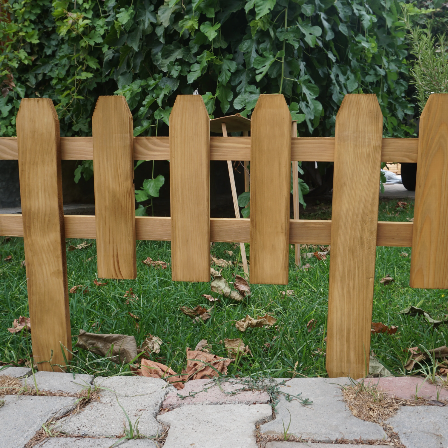 Recinzione Staccionata Giardino Aiuole Legno Bassa Pino Impregnato 75 x 32 cm Bordo Prato