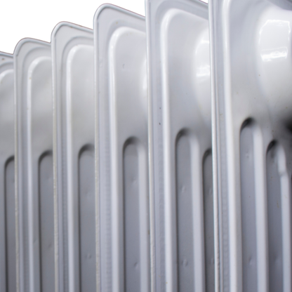 Radiatore Olio Elettrico Basso Consumo Bianco 7 Elementi 3 Livelli Riscaldamento Elettrico Termostato Regolabile Trasportabile 1500 W Protezione Surriscaldamento Casa