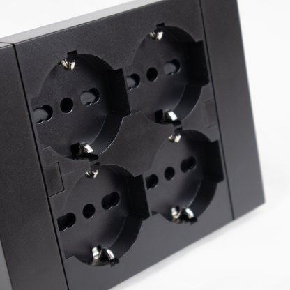 Multipresa da Incasso Quadra 4 Posti Universali P40 Bianca Compatibile Muratura Cartongesso Spine Standard Italiano Tedesca Cablaggio Rapido Presa Multipla Salvaspazio Adattatore